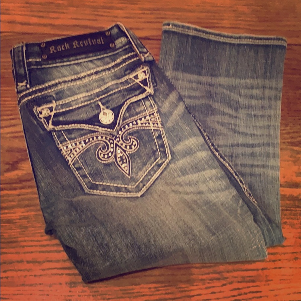 Rock Revival Sora Capri size 26